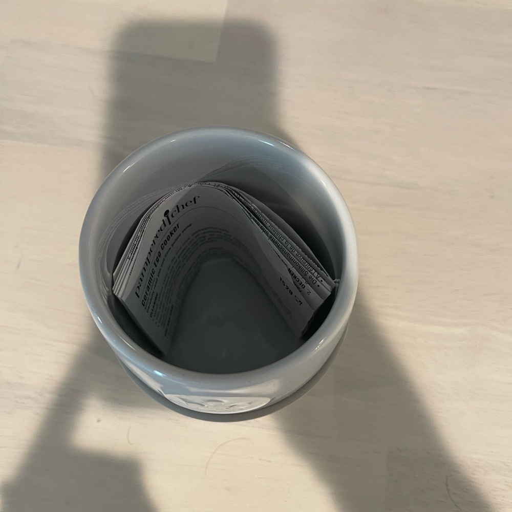 Pampered Chef Ceramic Egg Cooker 🥚🍳 - Picture 2 of 4